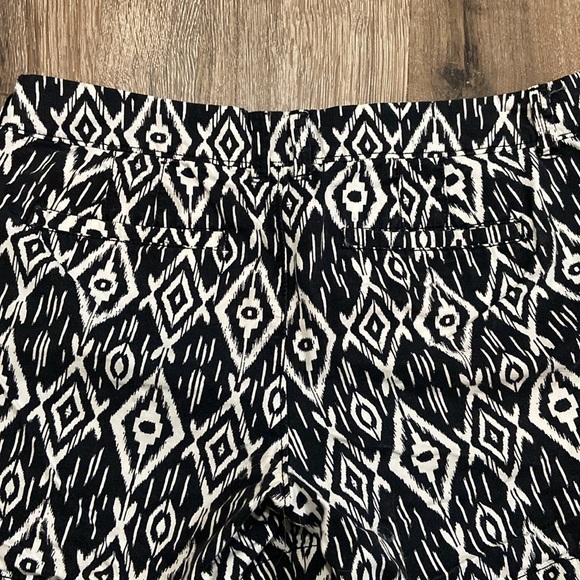 Old Navy Shorts - Picture 8 of 8